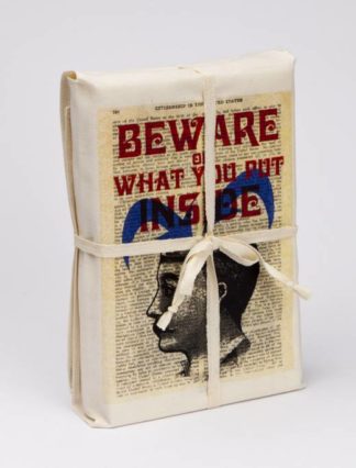 Hediye Kitap Kılıfı – Beware